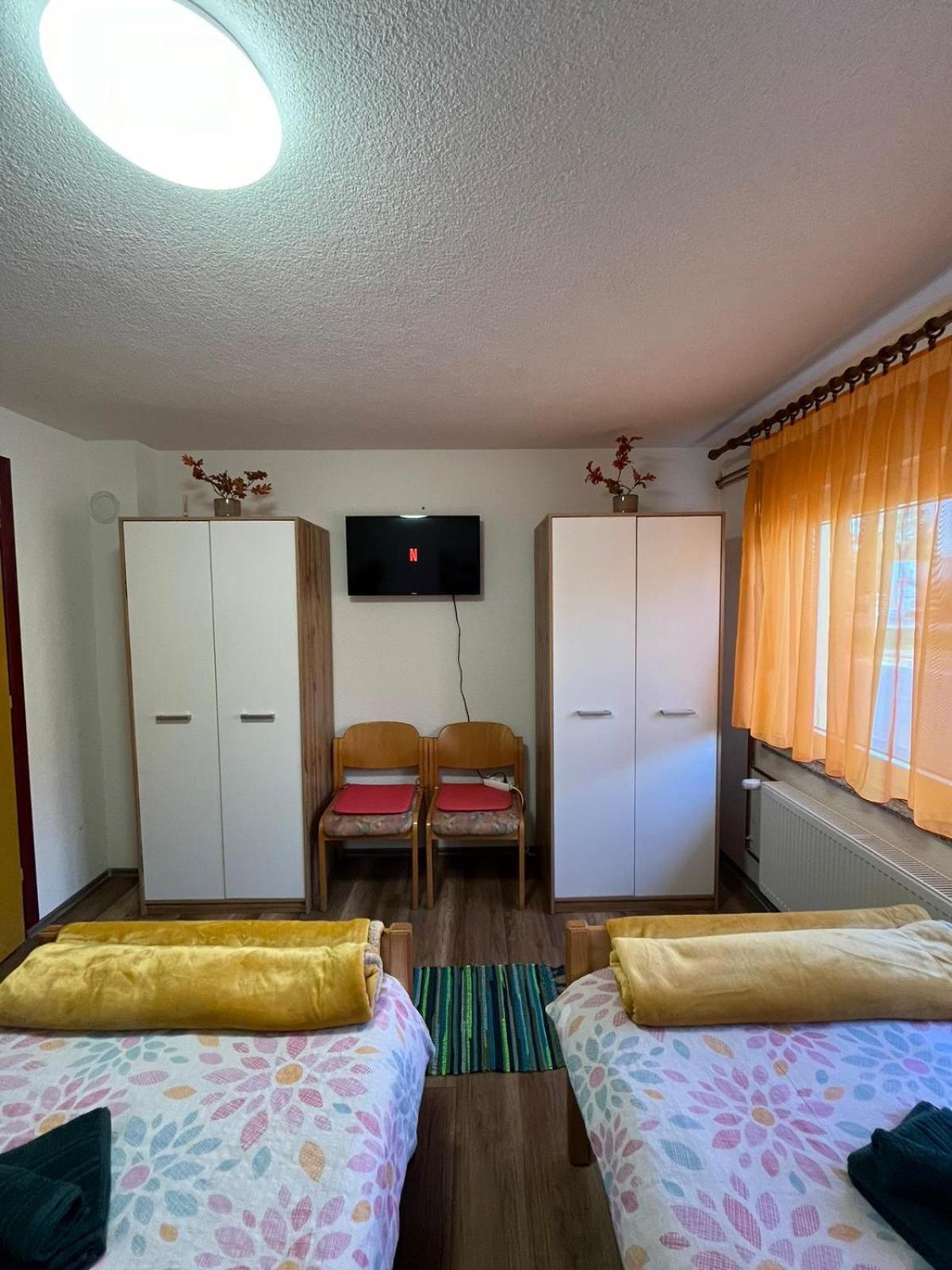 Apartman Josip Gospic Luaran gambar