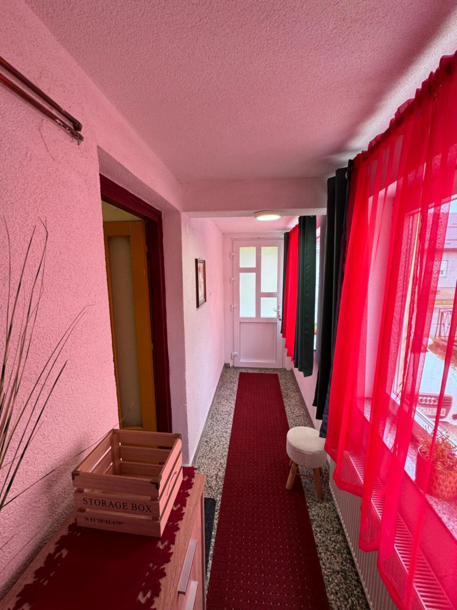 Apartman Josip Gospic Luaran gambar
